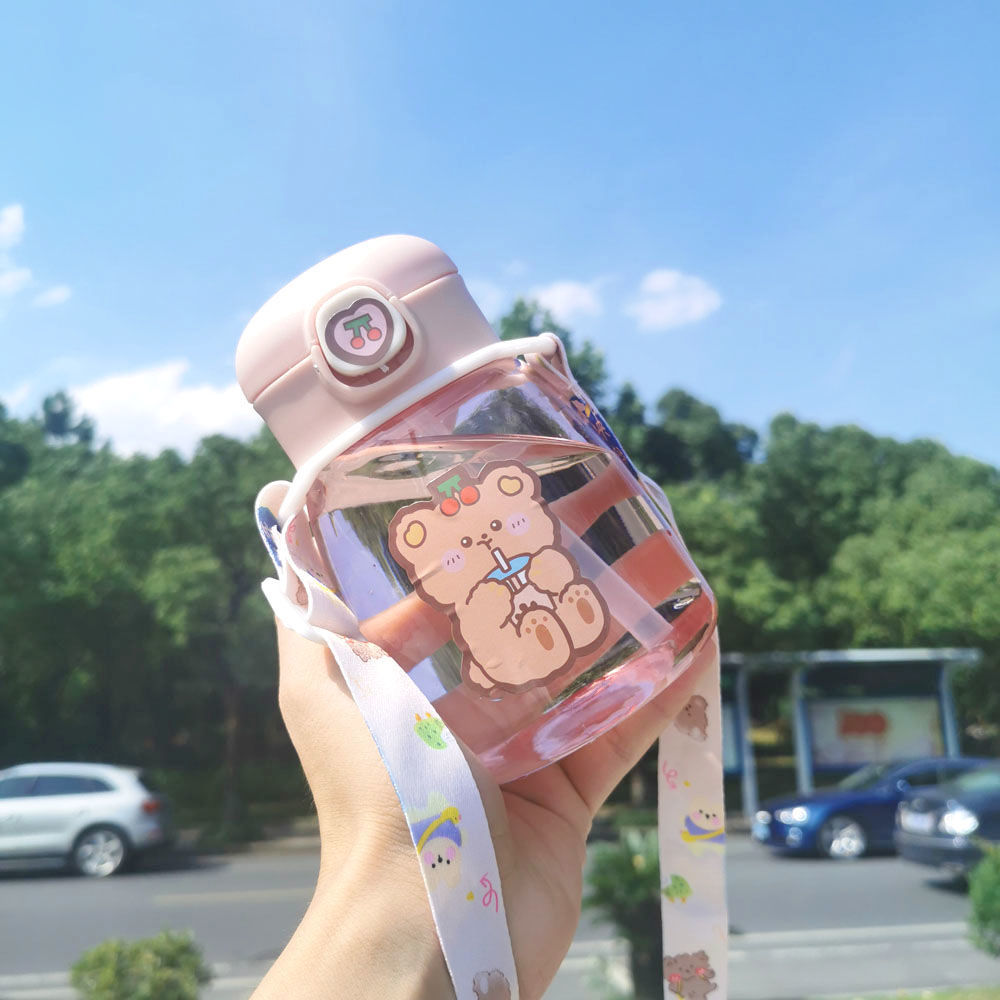 Plastic water glass for men and women Summer with high face value high face value kettle straw transparent children men's large capacity cups