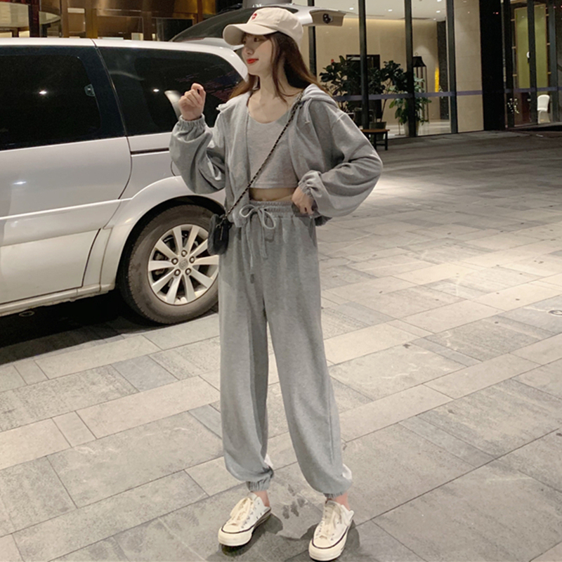 (Clearance Special) Women's Spring and Autumn Loose Korean Version of Sports Suits for Students Showing Thin, Fashionable, Western Style, and Casual Two Pieces