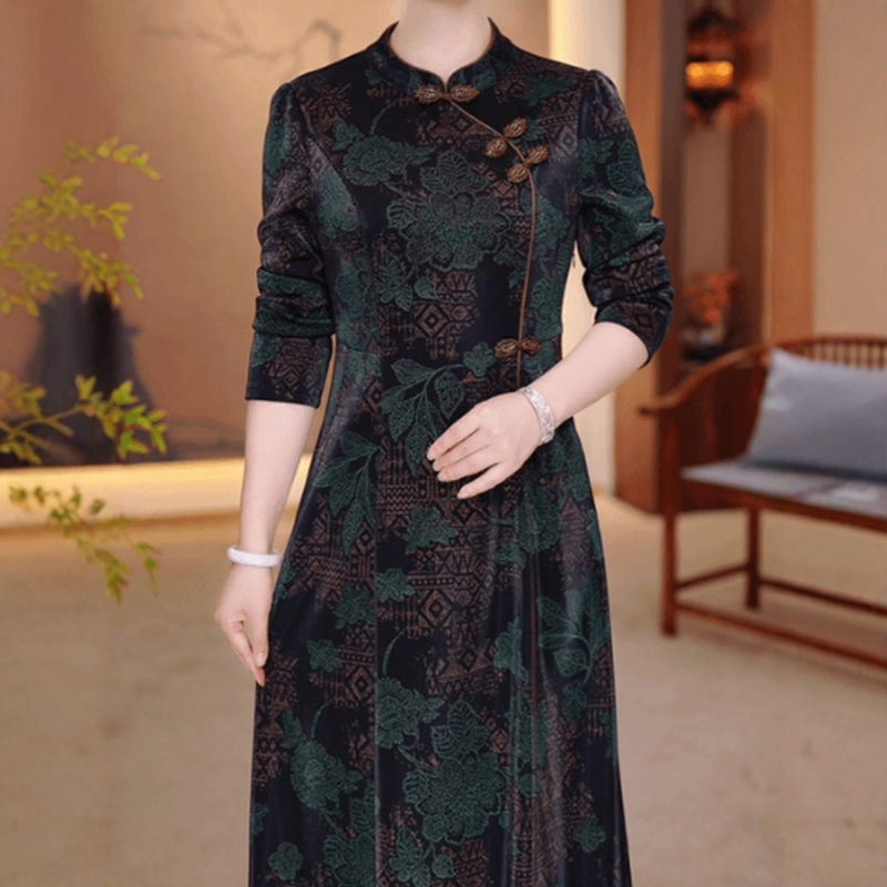 Elegant Long-Sleeved Dress, Spring Long Version, Improved Long Dress for Women, 2026 New Spring Style, Middle-Aged and Elderly Cheongsam Dress for Petite Women