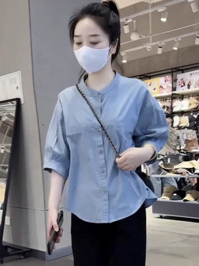 洋气减龄中袖衬衫女2025夏季爆款宽松简约休闲显瘦百搭翻领上衣服