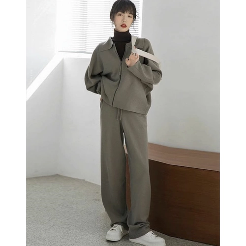 Спортивный костюм, комплект, изысканный стиль, яркий броский стиль