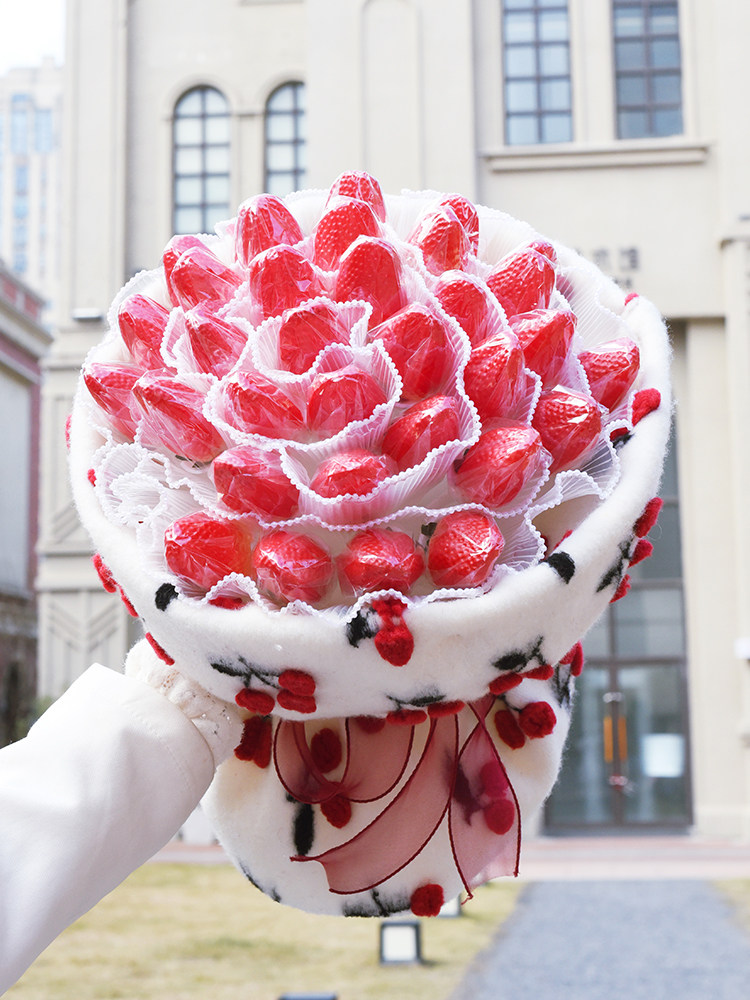 Girls' Day Gift Strawberry Bouquet DIY Material Pack Small Fragrance Lamb Velvet Suit Birthday Gift for Girlfriend