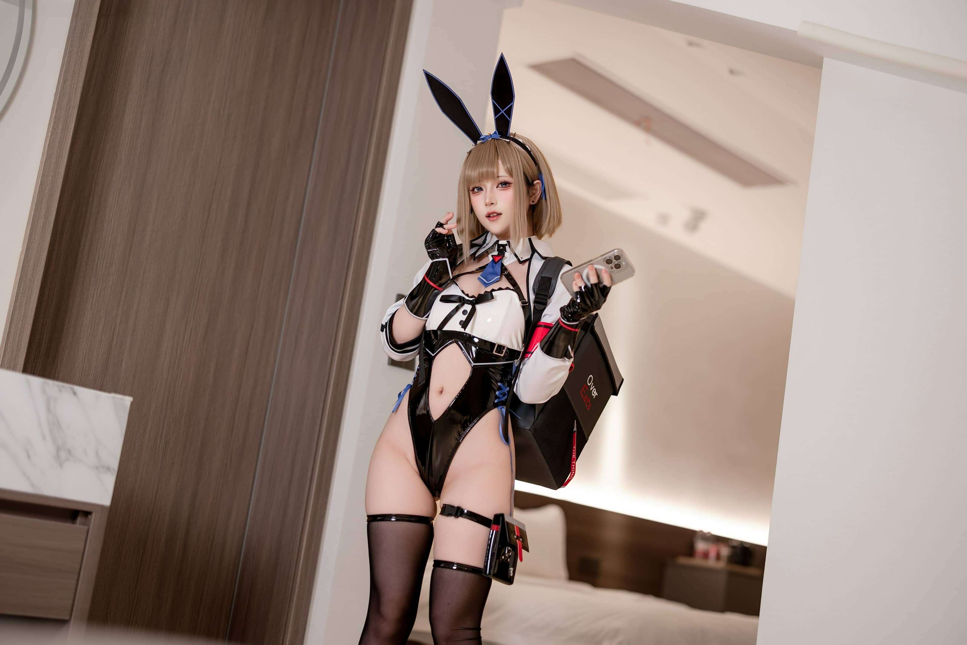 屿鱼Yukako 外卖兔女郎 葵