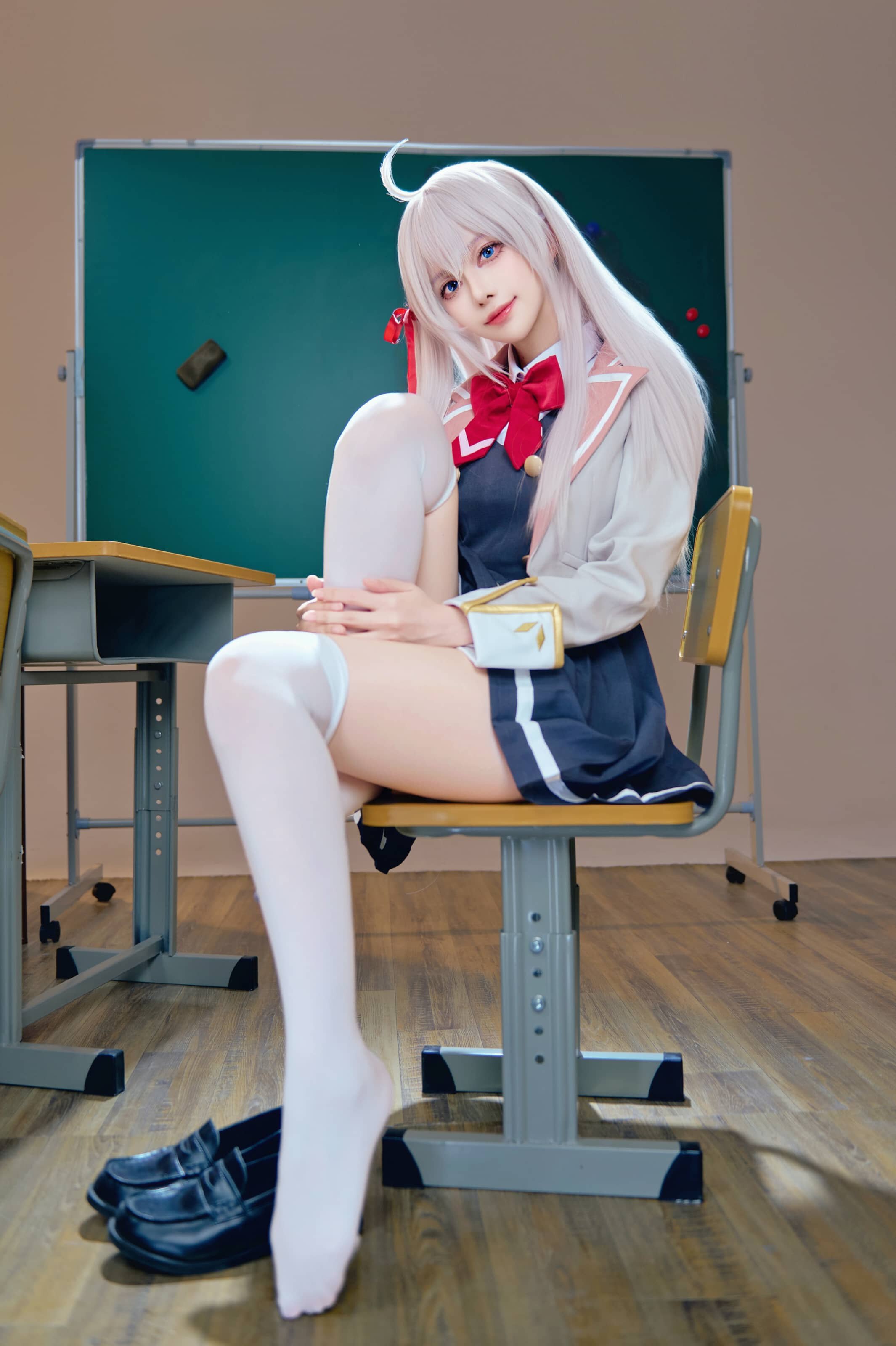 Shika小鹿鹿 艾莉同学