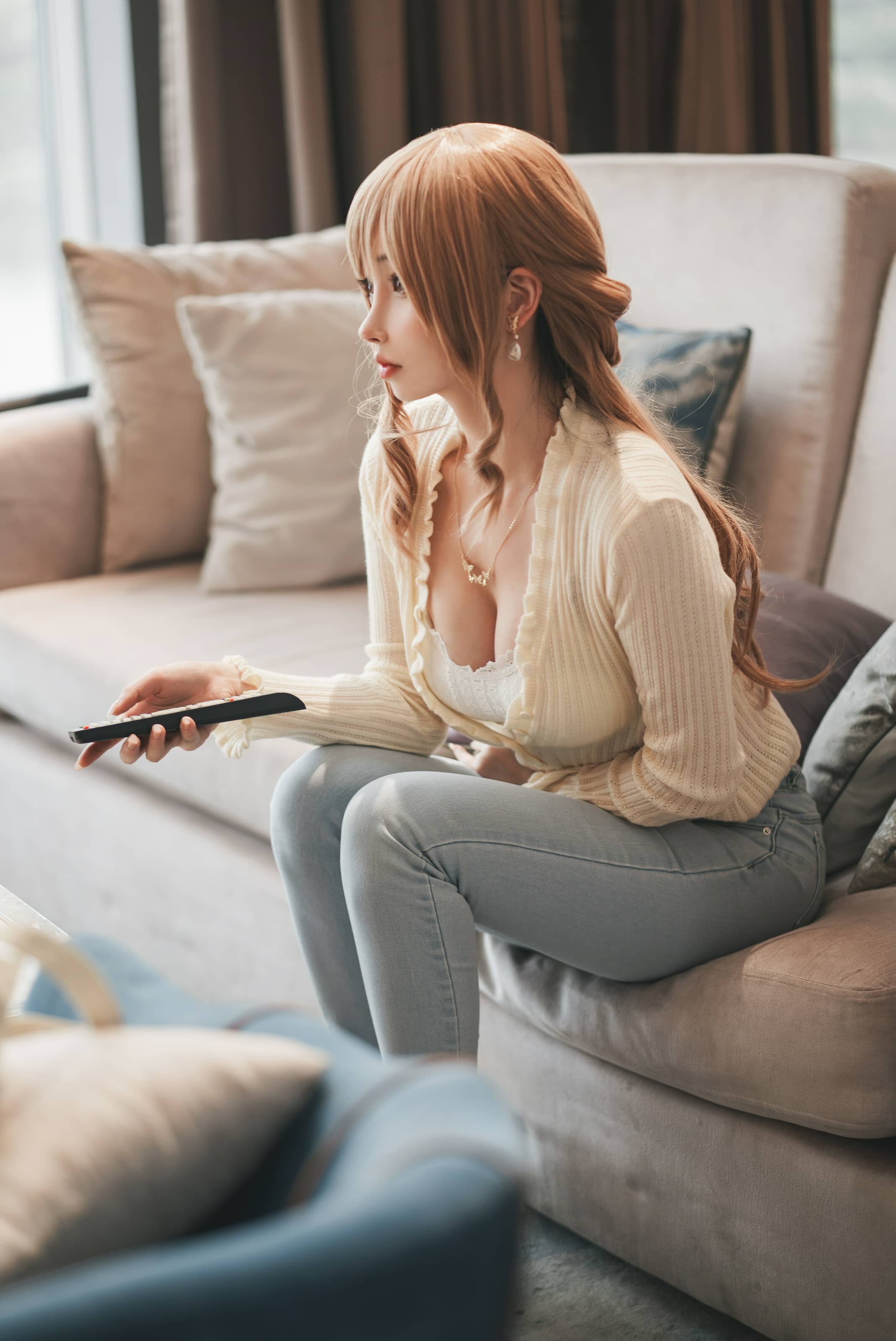 rioko凉凉子 兔女郎人妻 下班后