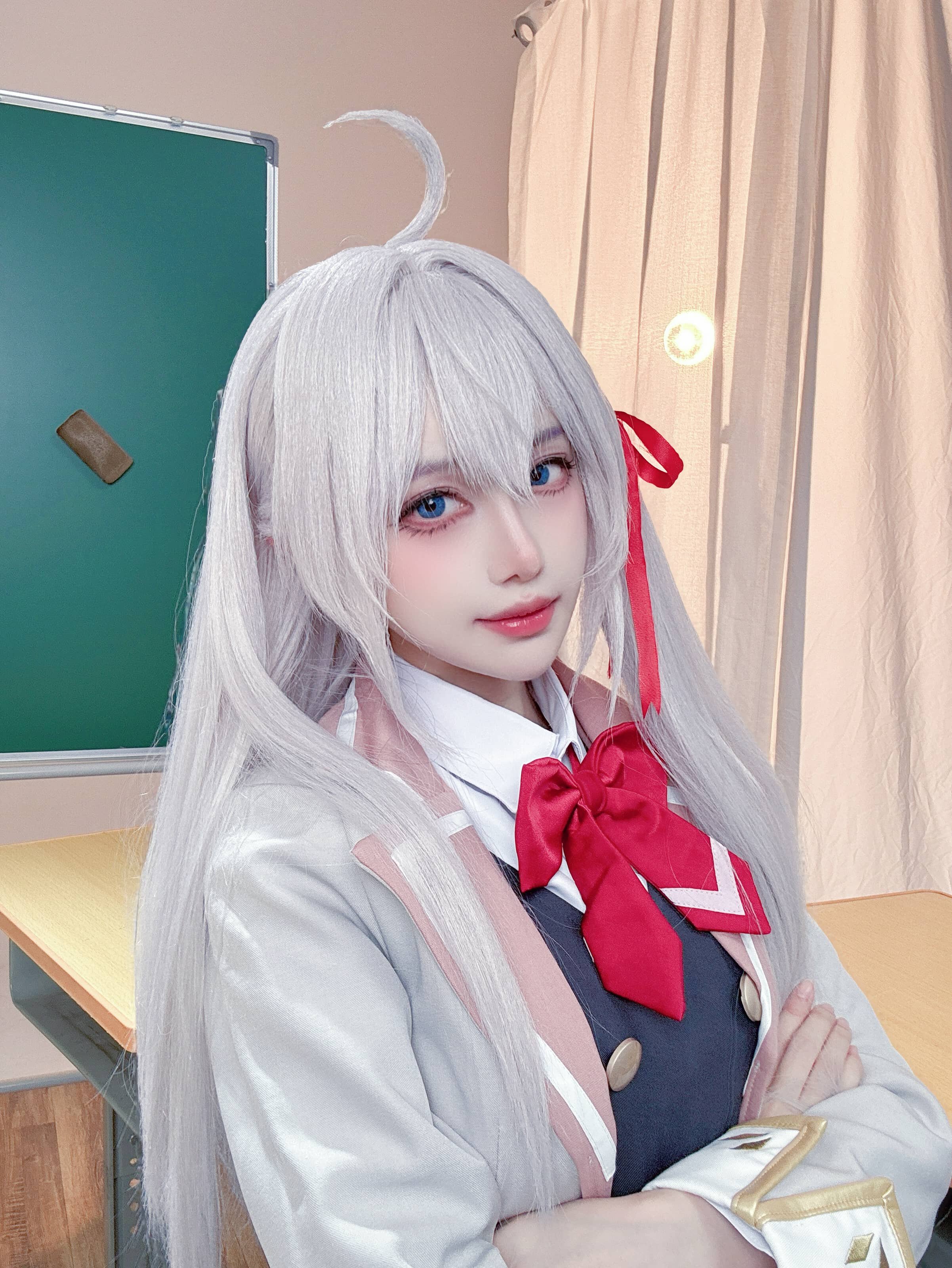 Shika小鹿鹿 艾莉同学