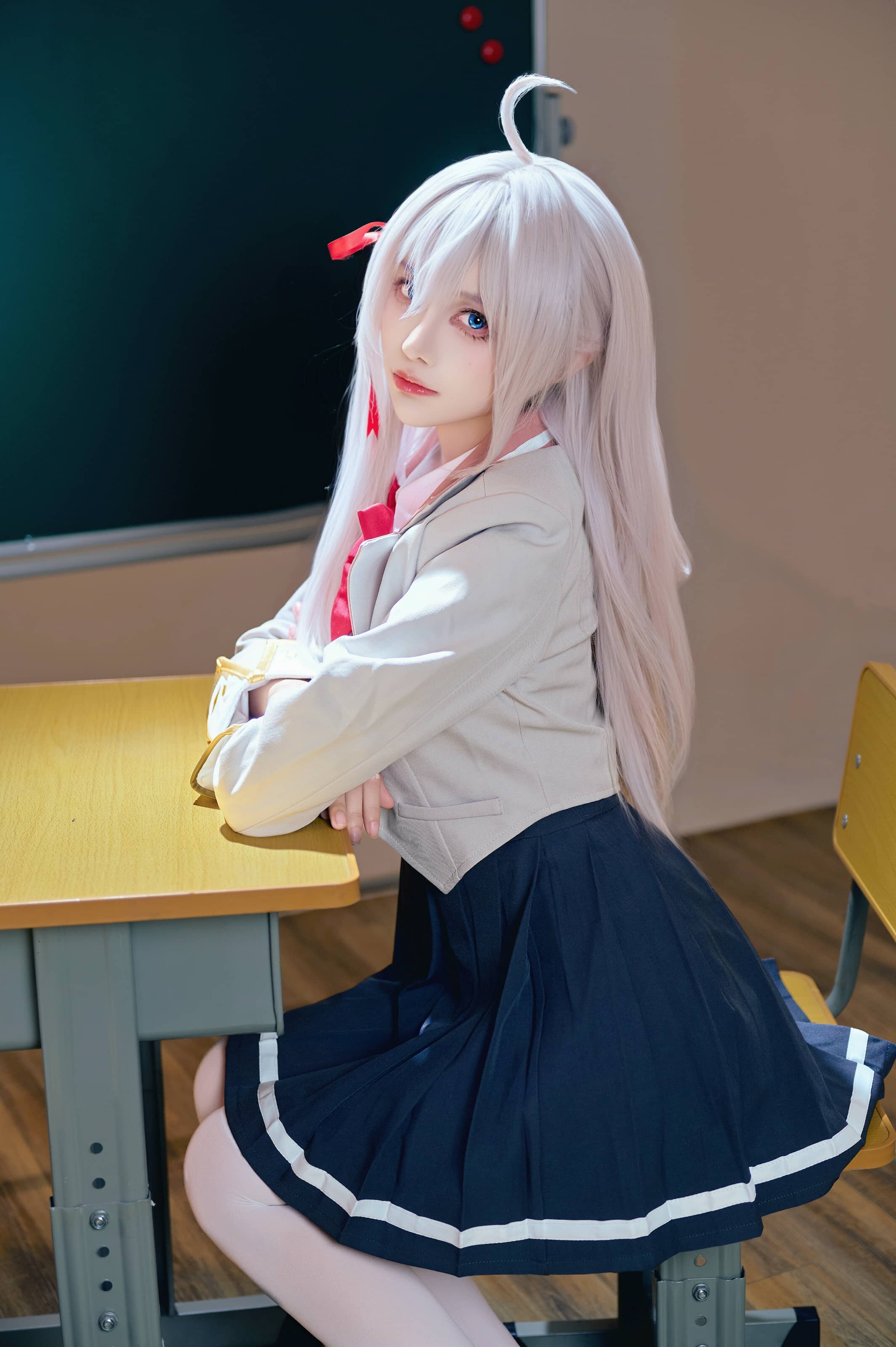 Shika小鹿鹿 艾莉同学