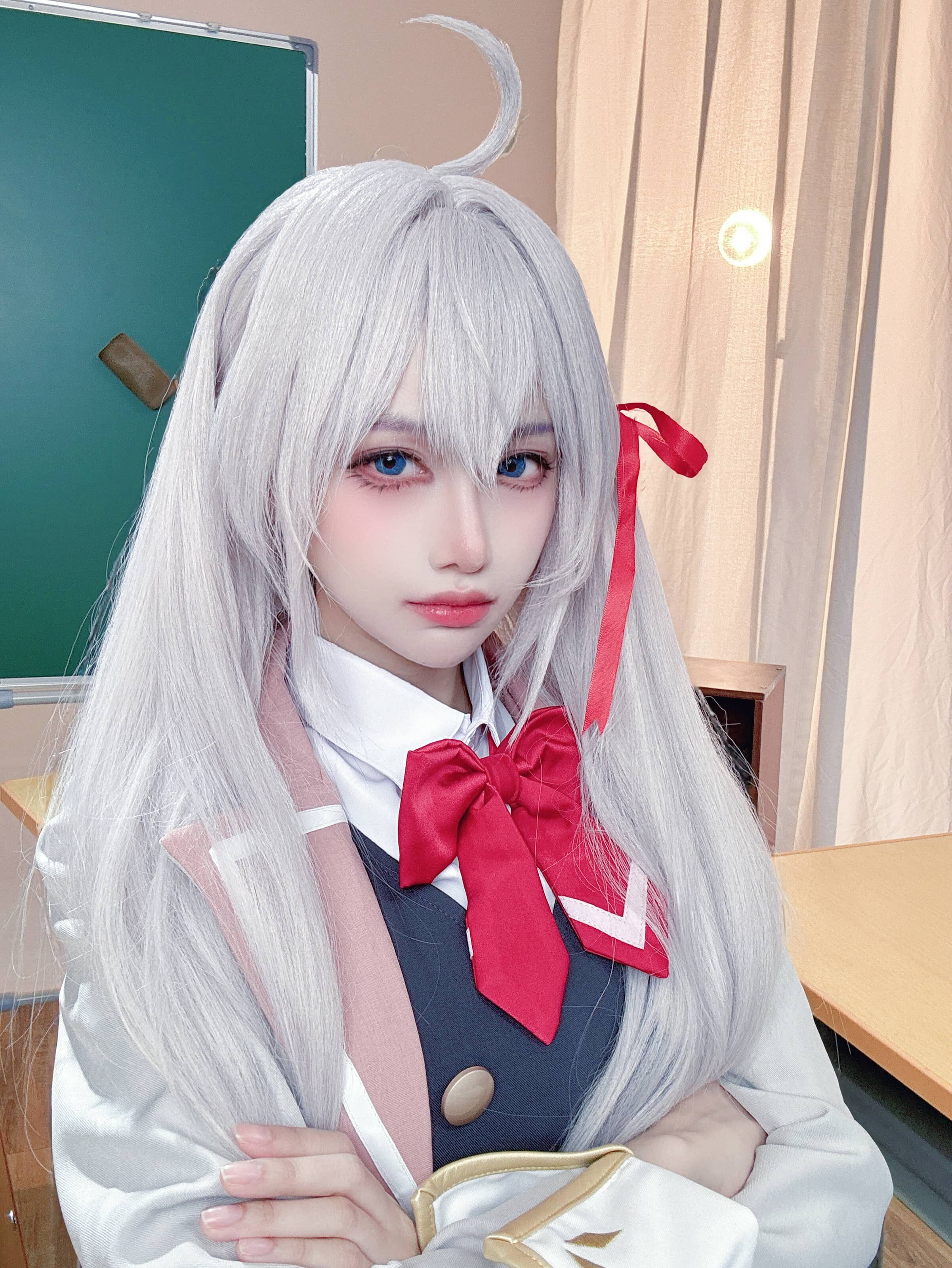 Shika小鹿鹿 艾莉同学