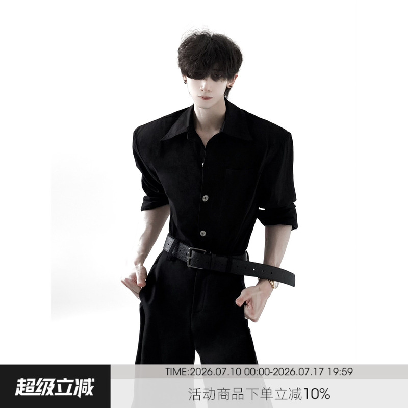 Autumn Mountain Style/Tension Manly Slim Fit Padded Shoulder Black Shirt for Men, High-End Mid-Sleeve Wide Shoulder Narrow Waist Men's Shirt