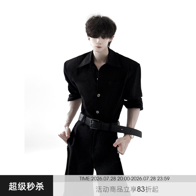 Autumn Mountain Style/Tension Manly Slim Fit Padded Shoulder Black Shirt for Men, High-End Mid-Sleeve Wide Shoulder Narrow Waist Men's Shirt