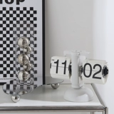 Автоматическая страница повернуть часы часы механический календарь творческий орнамент крыльца