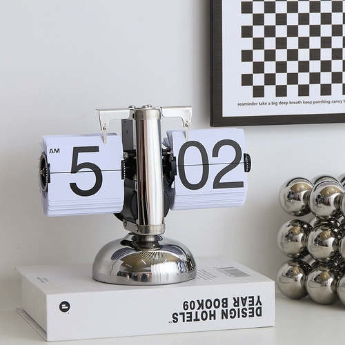 Автоматическая страница повернуть часы часы механический календарь творческий орнамент крыльца