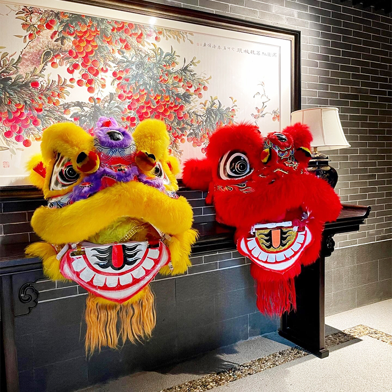 Lion Dance Decorations for the Opening of a Store, Traditional Crafts for New Year Atmosphere Setup Lion Dance Decorations for the Opening of a Store, Traditional Crafts for New Year Atmosphere Setup