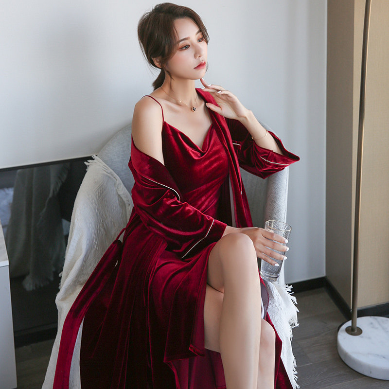 Golden Velvet Long Version Sleeping Robes Women Autumn Winter Sexy Harnesses Sleeping Skirts Two Sets Bathrobe Spring Autumn Bride Wedding Morning Gown