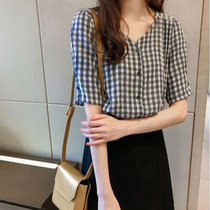 Summer French style 2022 new lotus leaf lace closed waist short section V collar plaid sweet and cut short sleeve shirt blouses woman