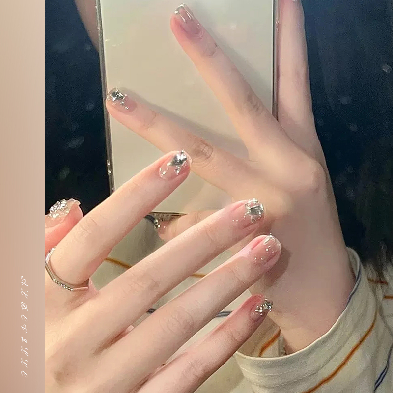Shiny Nude Color Wearable Nails Short Nail Patches 2026 New Nail Art Finished Product High-End Light Luxury Stunning Nail Pieces