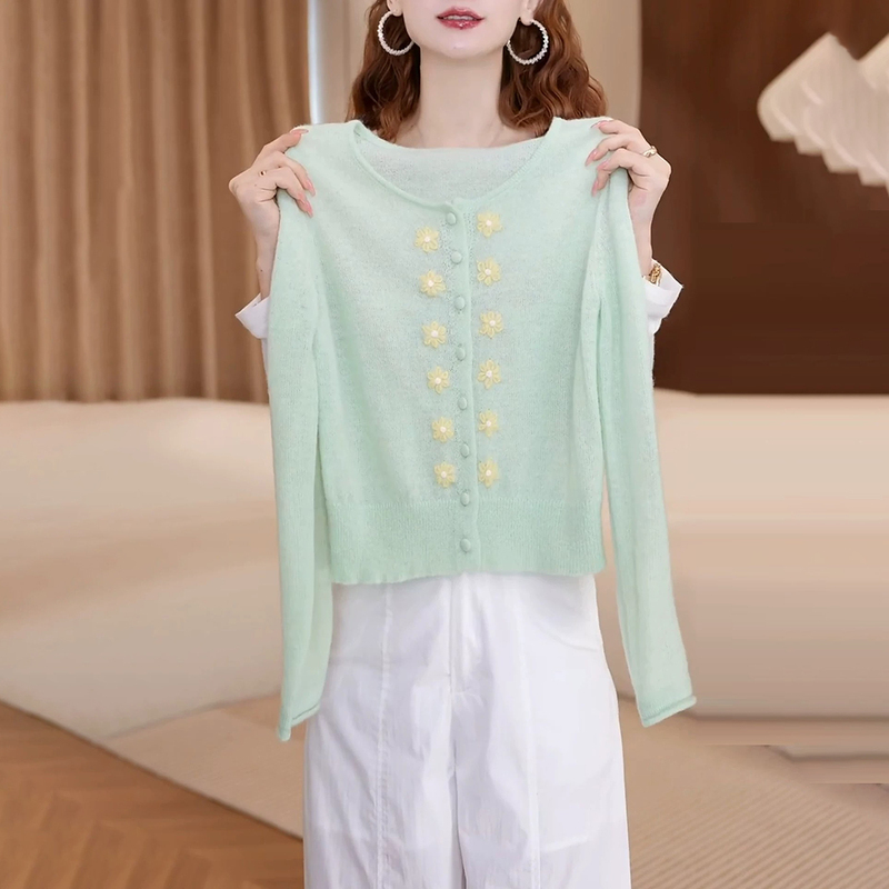 Green Thin Knit Cardigan for Petite Women, Long-Sleeve Jacket, Early Autumn 2026 New Style, Youthful and Stylish Outerwear