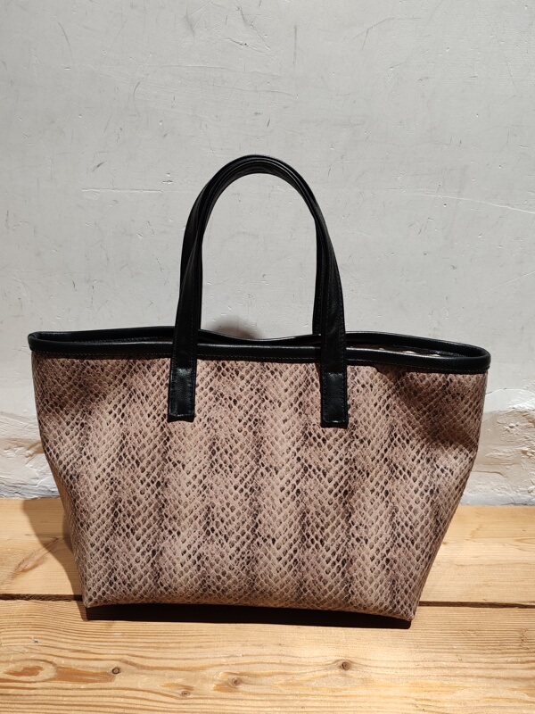 Foreign Trade Export First-Layer Cowhide Snake-Print Women's Casual Retro Commuter Shoulder Handbag