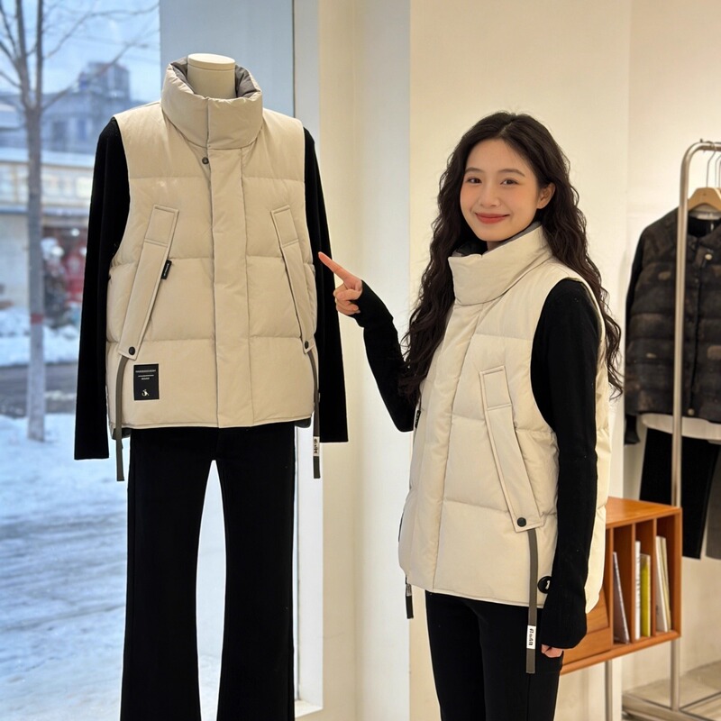 Winter New Style Vest for Men and Women, Korean Style Loose Fit, Stand Collar, Solid Color Cotton Jacket with Stylish Webbing, Sleeveless Cotton Coat Winter New Style Vest for Men and Women, Korean Style Loose Fit, Stand Collar, Solid Color Cotton Jacket with Stylish Webbing, Sleeveless Cotton Coat