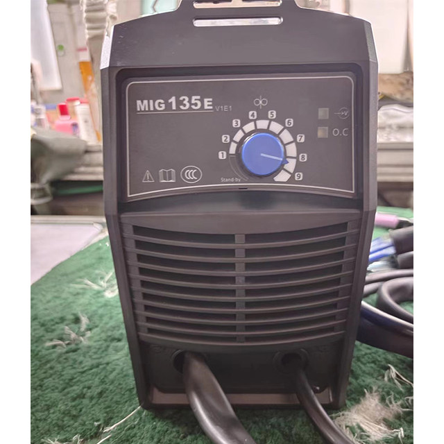 Ruiling Mig 135E Gasless Mig Welding Machine for Home Use 220V Portable Integrated Mig Welding Machine Genuine Clearance Sale