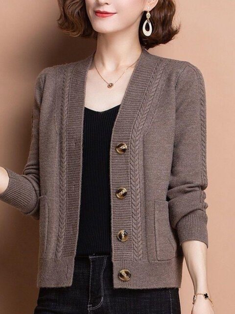 Middle-Aged Mother's Women's Outerwear Sweater Cardigan, Short Style, Stylish New Spring and Autumn Fashion Outerwear Knitted Jacket
