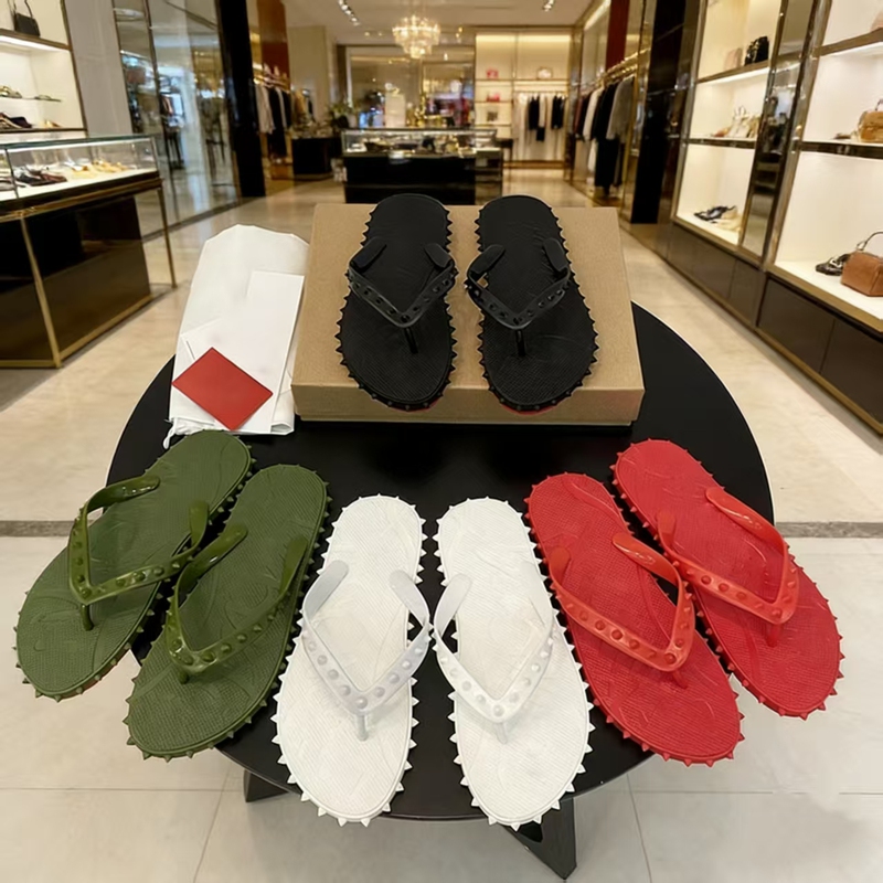 Summer New Style Cl Red Bottom Studded Men's Slippers for Outdoor Wear, Thick Flat Non-Slip Flip-Flops for Men and Women, Beach Sandals Summer New Style Cl Red Bottom Studded Men's Slippers for Outdoor Wear, Thick Flat Non-Slip Flip-Flops for Men and Women, Beach Sandals