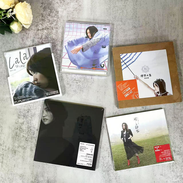 Taiwan Version Ready Stock Xu Jiaying Album First Album/Psychology/Giving/Missing Person CD+Lyrics Book