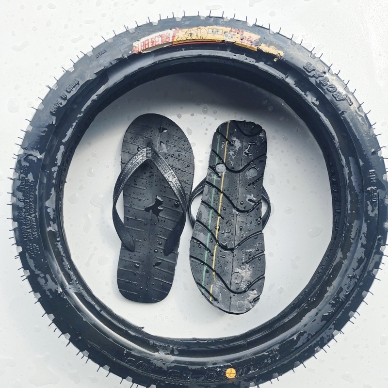 Sandals for Men and Women, Tire Flip-Flops, Rubber Tire Sandals, Wear-Resistant, Non-Slip, Super Durable, New Anti-Odor Shoes