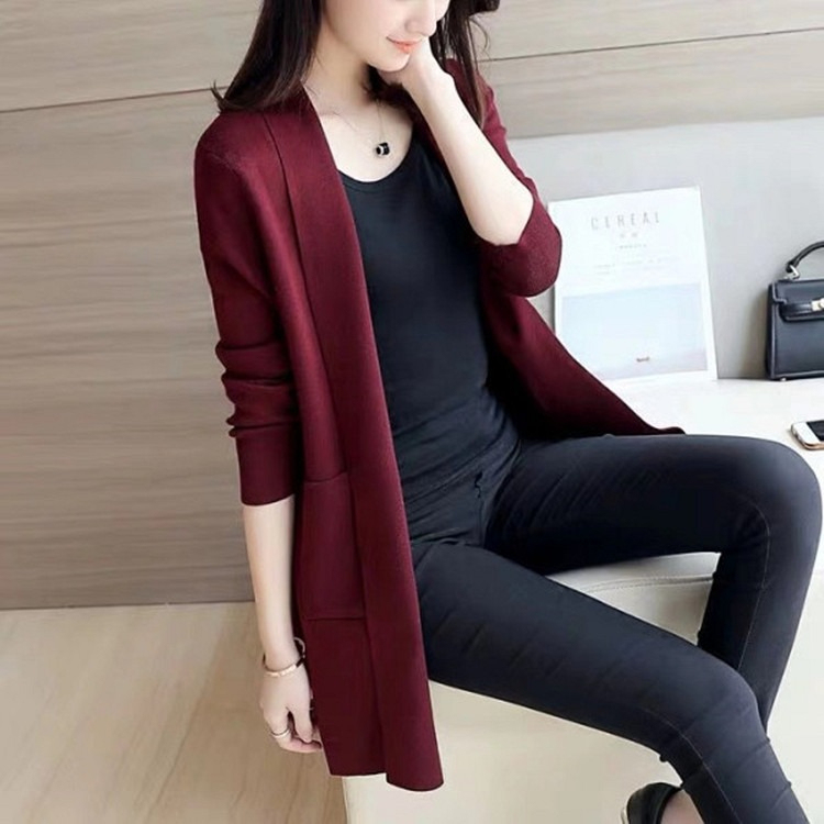 Clearance Sale at a Loss: 2023 Autumn New Korean Style Versatile Loose Pocket Mid-Length Knitted Cardigan Sweater Clearance Sale at a Loss: 2023 Autumn New Korean Style Versatile Loose Pocket Mid-Length Knitted Cardigan Sweater
