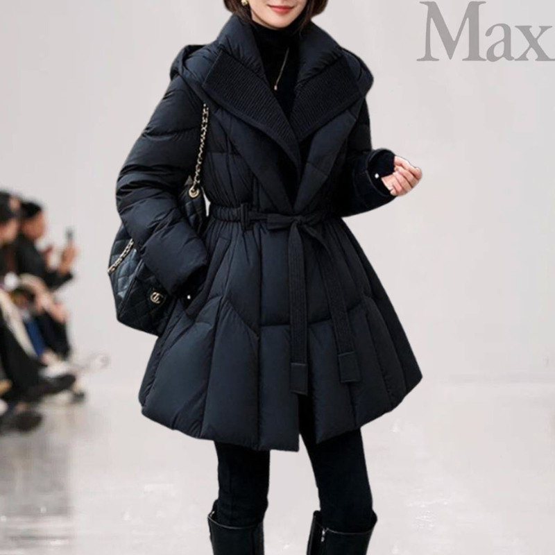 Max**A High-End Black Waist-Cinching White Goose down Jacket for Women 2026 Winter Mid-Length Hooded Lace-Up Coat