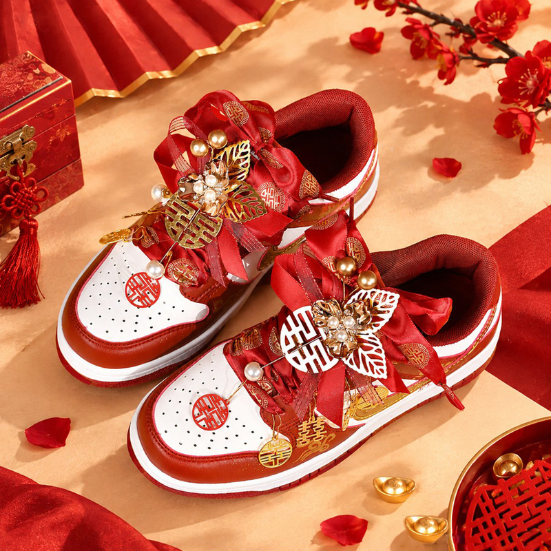 Wedding Shoes, Bride's Shoes, He Xiu Wedding Dress, Dual-Purpose Sneakers, Women's Flat Non-Tiring Sneakers, Red He Xiu Wedding Shoes for Men Wedding Shoes, Bride's Shoes, He Xiu Wedding Dress, Dual-Purpose Sneakers, Women's Flat Non-Tiring Sneakers, Red He Xiu Wedding Shoes for Men