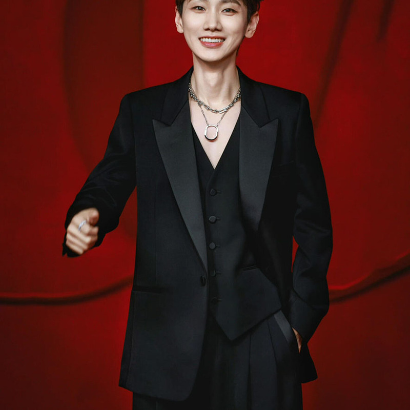 Wang Sulong Celebrity-Style Black Men's Suit Jacket, High-End, Gentlemanly, Versatile, Everyday Casual Shoulder-Padded Suit