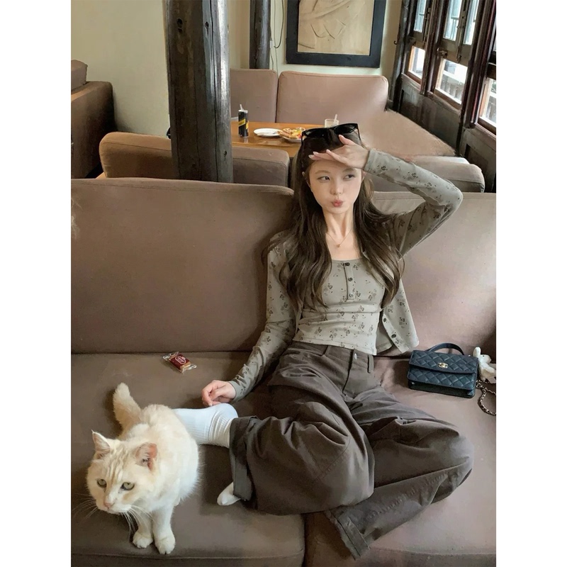 Hapipp Korean Style Floral Knit Cardigan for Women, Autumn Design, Slim Fit, Slimming Camisole Two-Piece Set