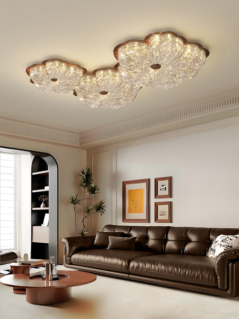 French-Style Light Luxury Ceiling Light for Living Room, Flower-Shaped Lamp with Gold Foil, High-End Vintage Mid-Century Style, Eye-Friendly Bedroom Lighting for Master Bedroom