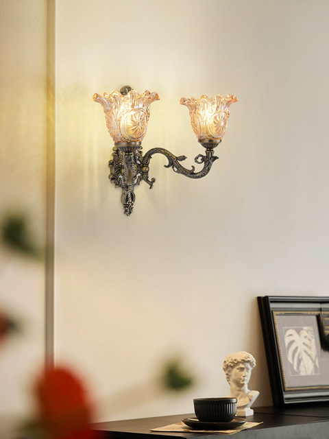 French-Style Vintage Wall Lamp for Living Room Background Wall, American Retro Creative Personality Corridor Decoration, Bedroom Bedside Lamp