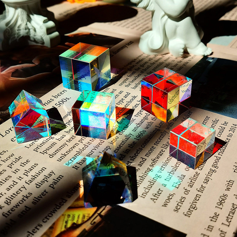 Sun Catcher Color Prism Crystal Pendulum Pieces Glass Products Sunlight Refraction Seven Color Optical Crafts-Taobao