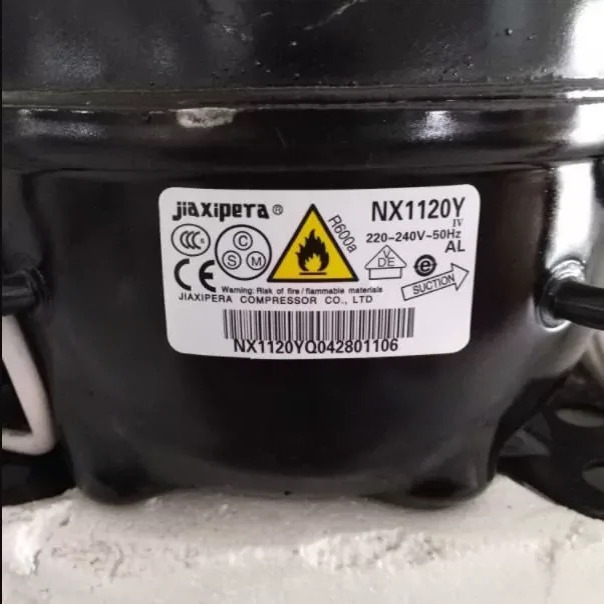 Brand New Jiaxibella Refrigerator Compressor Zbx1122Y/Nx1120Y/Ns1121Y/Zbh1122Cy Brand New Jiaxibella Refrigerator Compressor Zbx1122Y/Nx1120Y/Ns1121Y/Zbh1122Cy