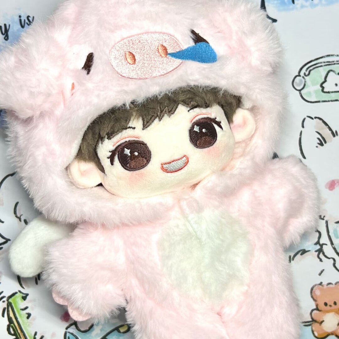 TF家族四代陈浚铭20cm棉花娃娃：毛绒艺术的视觉盛宴_棉花娃娃_淘宝游戏网