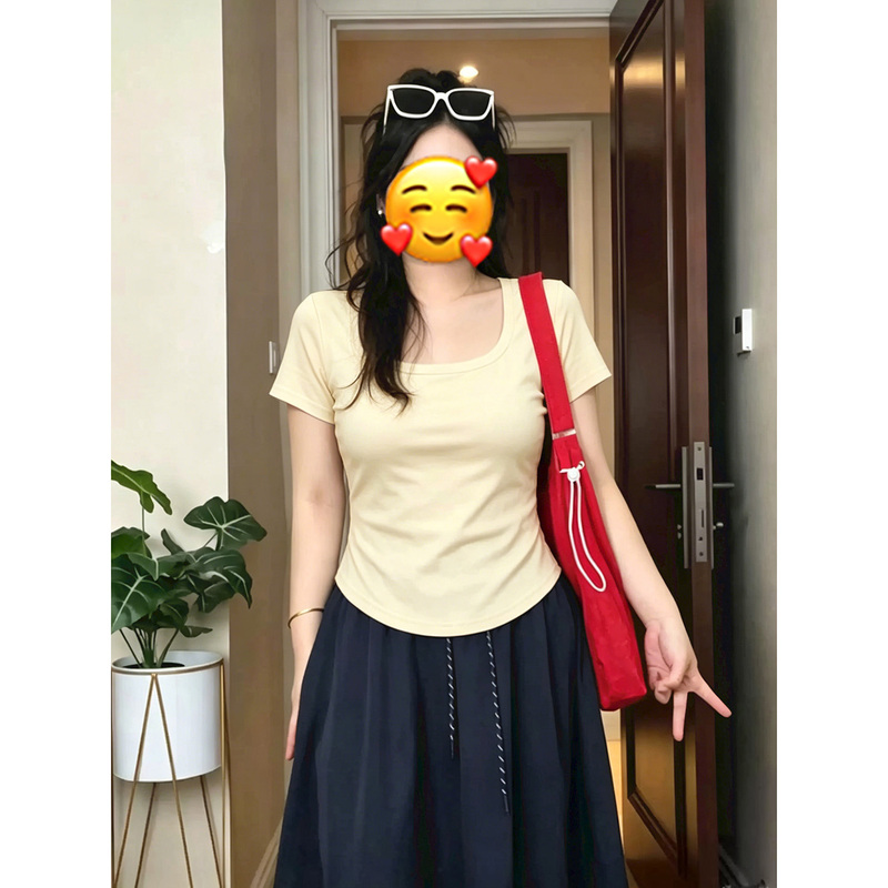 Apricot U-Neck Regular Shoulder Short-Sleeve T-Shirt for Women, Summer Slim Fit, Slightly Plus-Size, Large Size, Slimming, Irregular Square-Neck Short Top