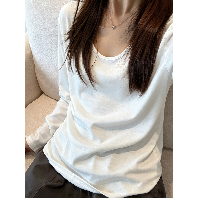 White U-Neck Long-Sleeve T-Shirt for Women, Early Autumn Wear, Lazy and Relaxed Style, Niche Top, Korean Style Loose Inner Layering Shirt White U-Neck Long-Sleeve T-Shirt for Women, Early Autumn Wear, Lazy and Relaxed Style, Niche Top, Korean Style Loose Inner Layering Shirt