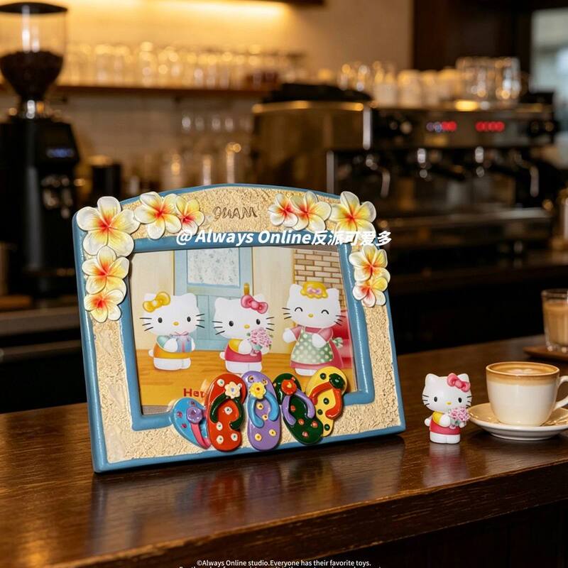 Fugitive from Bikini Bottom Kt Photo Frame Beach Slippers Flower Couple Desktop Photo Frame Kitty Cat Idol Photo Storage