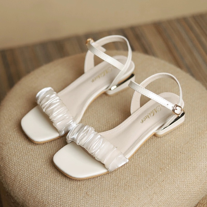 Brand Sandals for Women, 2026 Summer New Style, Low-Heeled, Single Strap, Fairy Style, Suitable for Dresses, Fashionable and Elegant Flat Shoes Brand Sandals for Women, 2026 Summer New Style, Low-Heeled, Single Strap, Fairy Style, Suitable for Dresses, Fashionable and Elegant Flat Shoes