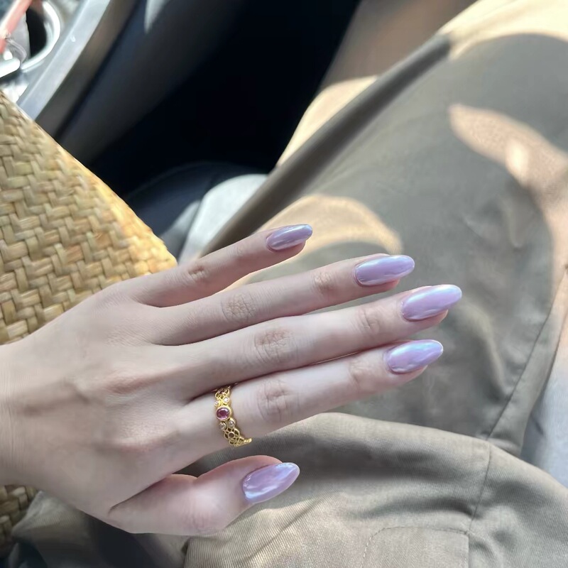 Elegant Purple Aurora Powder Handmade Wearable Nails, Hailey's Same Style Light Purple Summer Whitening Phototherapy Nail Patches