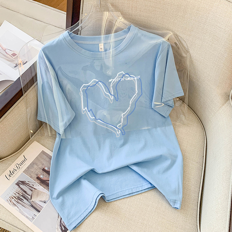 Sky Blue Versatile Short-Sleeved T-Shirt for Women, Loose Fit, Unisex Style, New 2025 Heart-Themed Couple Outfit T-Shirt