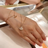 Bvlgari, ожерелье, золотая цепочка, подвеска, инкрустировано бриллиантами, 18 карат, розовое золото