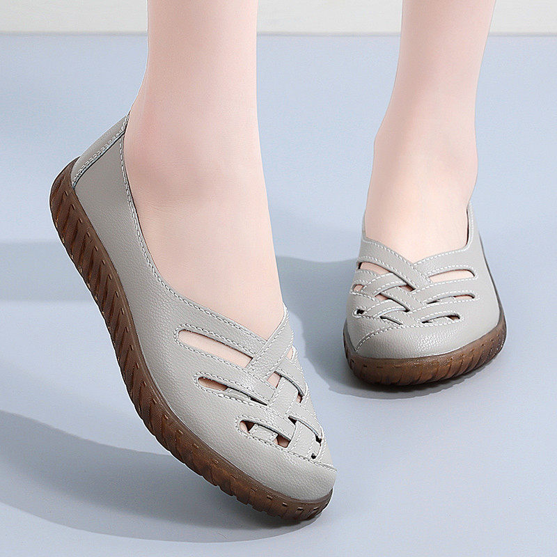 Special Offer: Genuine Leather Flat Shoes for Middle-Aged and Elderly Women, Summer Pure Leather Soft-Soled Loafers, Comfortable and Breathable Perforated Sandals for Women