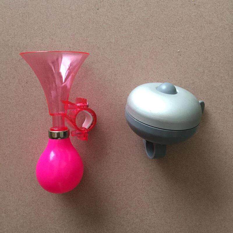 Двухместный / трехместный велосипед 多人观光自行车各种原厂配件前叉脚踏轮子牙盘内外胎挡泥板篷布飞 Avant