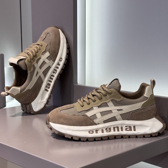 欧洲站男鞋2025秋冬季新款阿甘厚底增高透气运动休闲老爹百搭潮牌