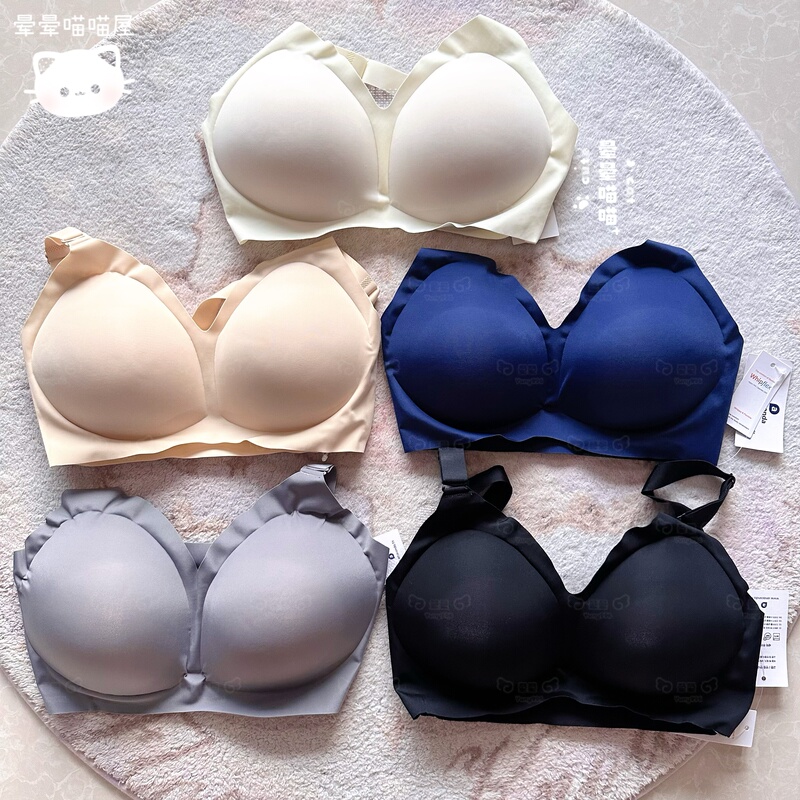 【Meow Meow House】Anaconda Original Single-Layer Gravity-Free Seamless Ultra-Concentrated Wireless Thickened Chest Pad Bra Underwear 【Meow Meow House】Anaconda Original Single-Layer Gravity-Free Seamless Ultra-Concentrated Wireless Thickened Chest Pad Bra Underwear