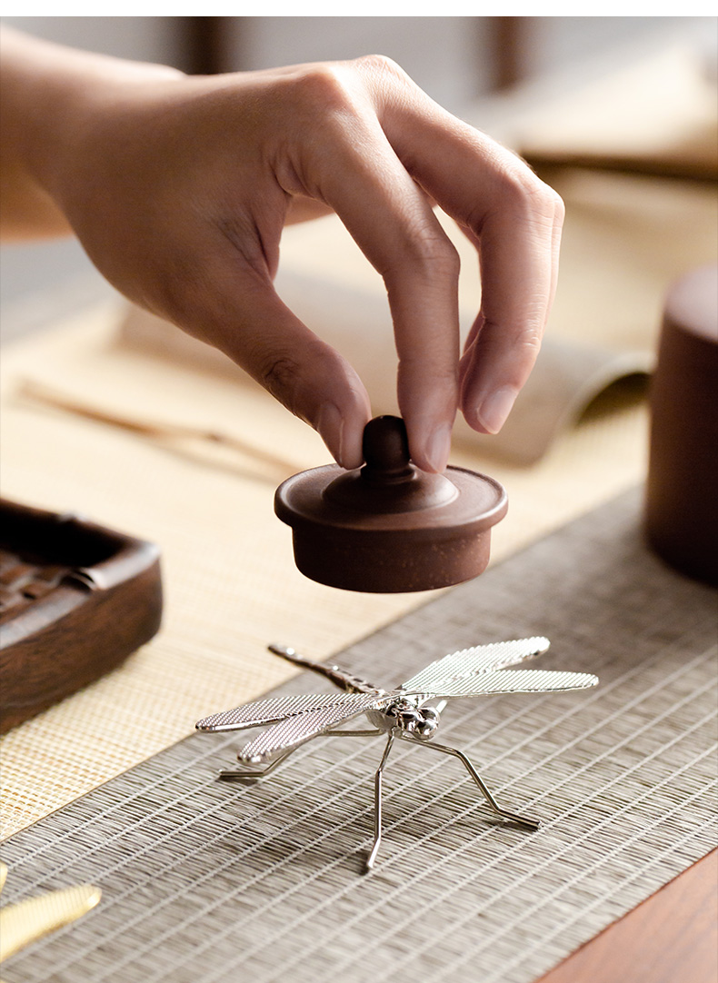 Alloy iron lid cover buy tea table furnishing articles supporting creative metal shelf dragonfly spoil furnishing articles kung fu tea tea accessories